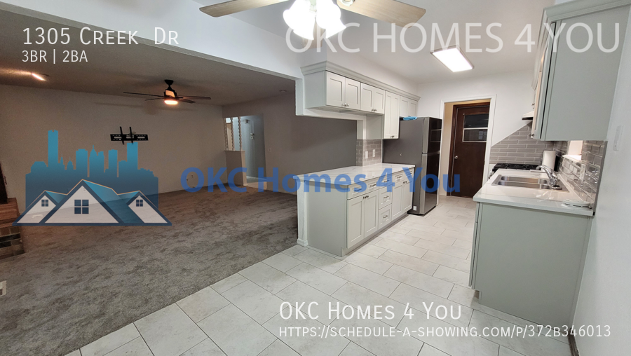 Updated 3 bed in Yukon property image