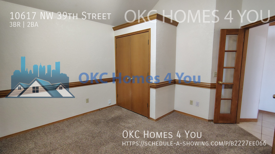 Beautiful 3 Bed + Office Home in Yukon off Route 66! property image