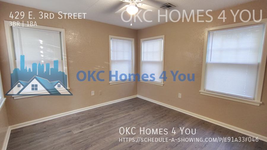 Be Home for the Holidays! 3 Bedroom, 1 Blk. So.of UCO - Save $500.00 off first full months rent. property image