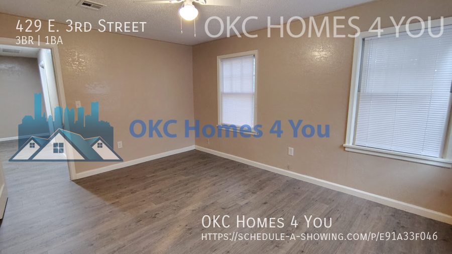 Be Home for the Holidays! 3 Bedroom, 1 Blk. So.of UCO - Save $500.00 off first full months rent. property image