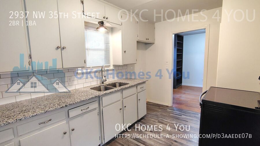 Charming 2 Bedroom near I-44 & May Ave. property image